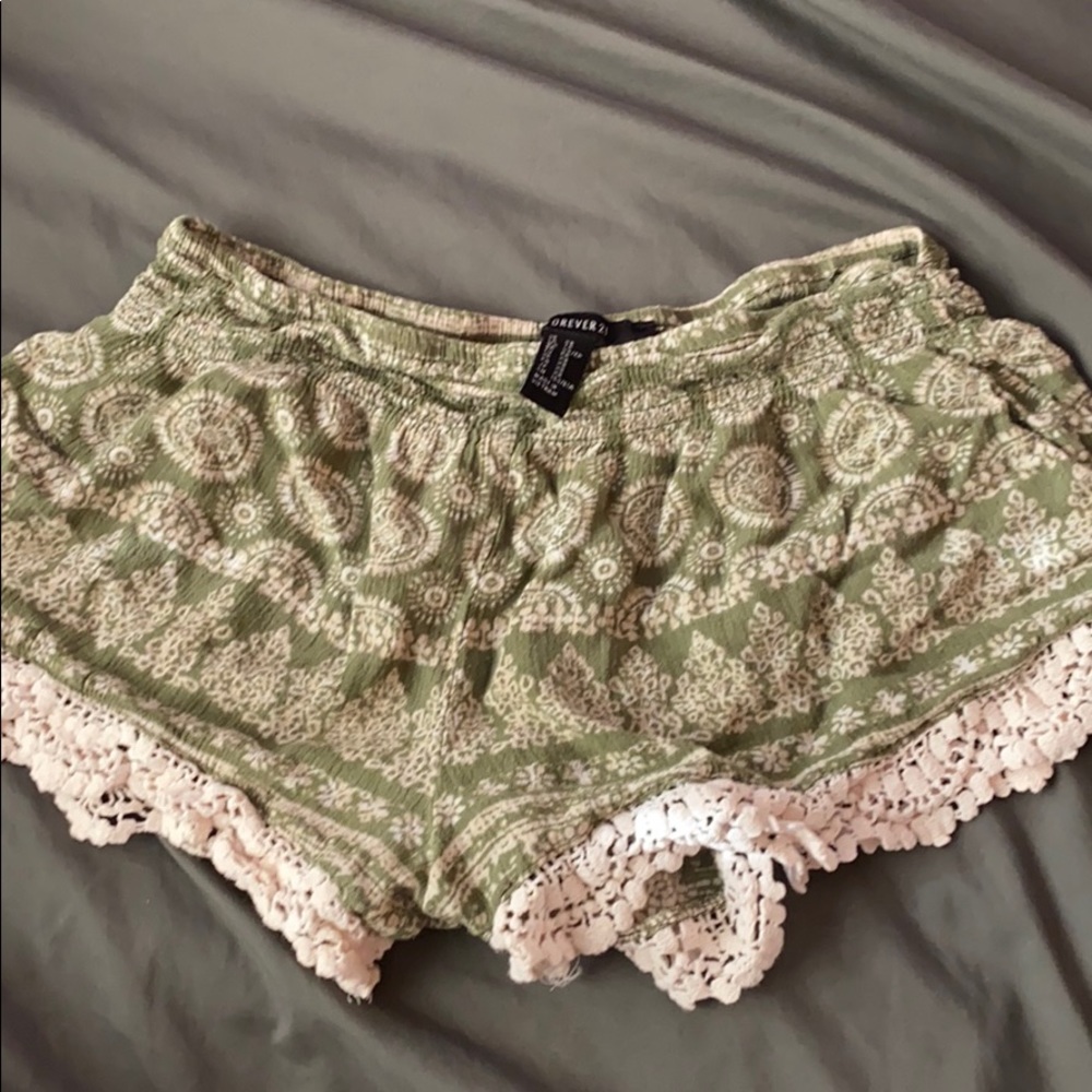 Green Flowy Shorts💚